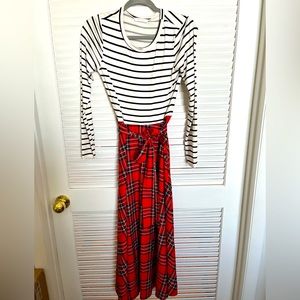 Long sleeve maxi holiday dress